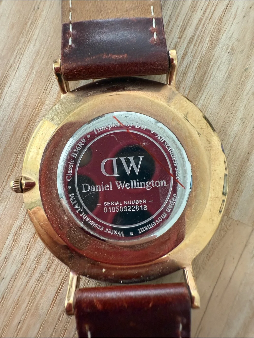 Daniel Wellington ladies rose gold tone brown leather watch NEW BATTERY